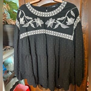 Black Embroidered Floral Swiss Dot Blouse Large Cottagecore Boho Hippie